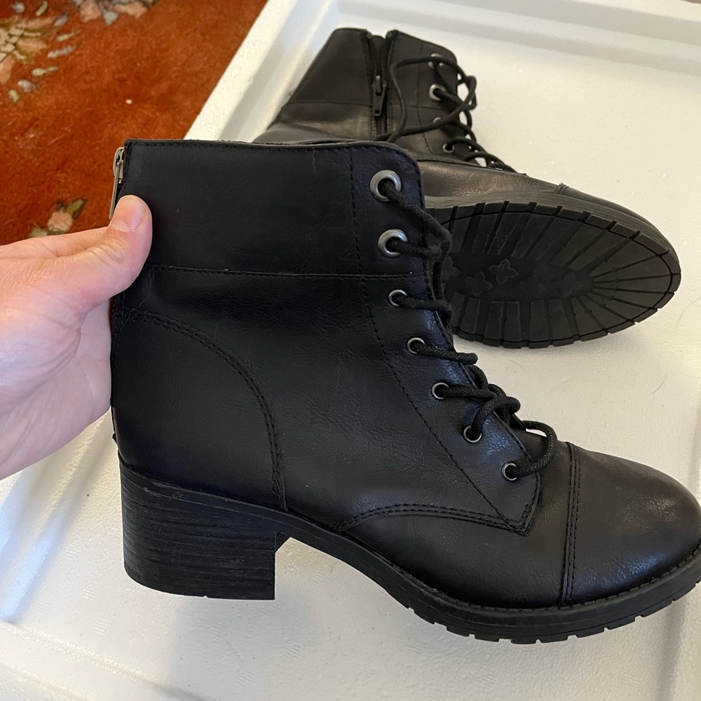 Women’s NWOT: Brand new, never worn black zip and lace boots size 8.5